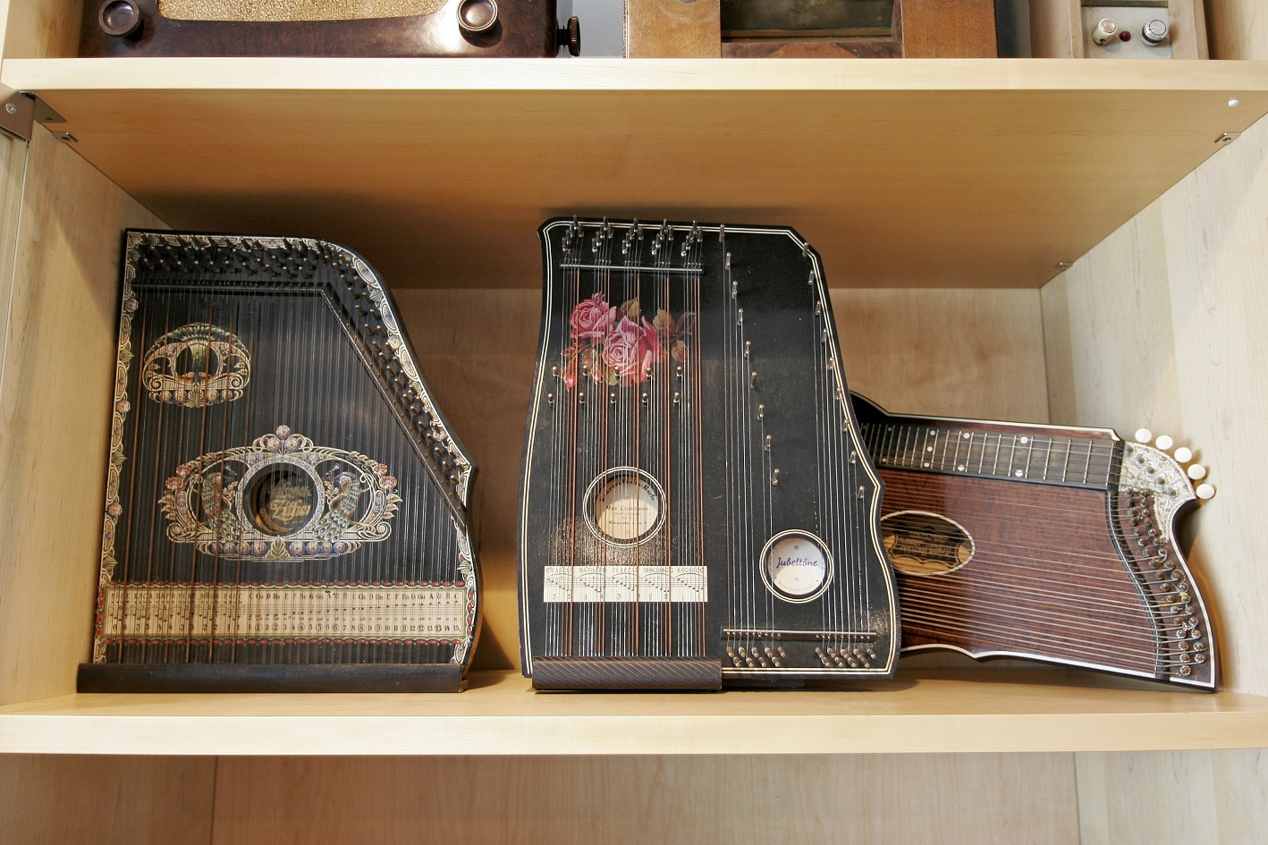 Museo Nicolis, Villafranca Verona, Cetra Valsonora , seconda metà del XX secolo, auto d'epoca, ph Rosa