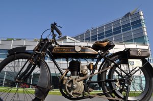 Motociclismo d'Epoca, Moto Premier 1913, test drive 2012 ph Museo Nicolis Verona