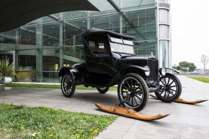 Museo Nicolis, Villafranca Verona, Ford T Snow Machine del 1923, auto d'epoca ph Mercanzin