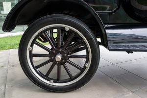 Museo Nicolis Verona, Ford T Snow Machine, auto d'epoca ph Mercanzin