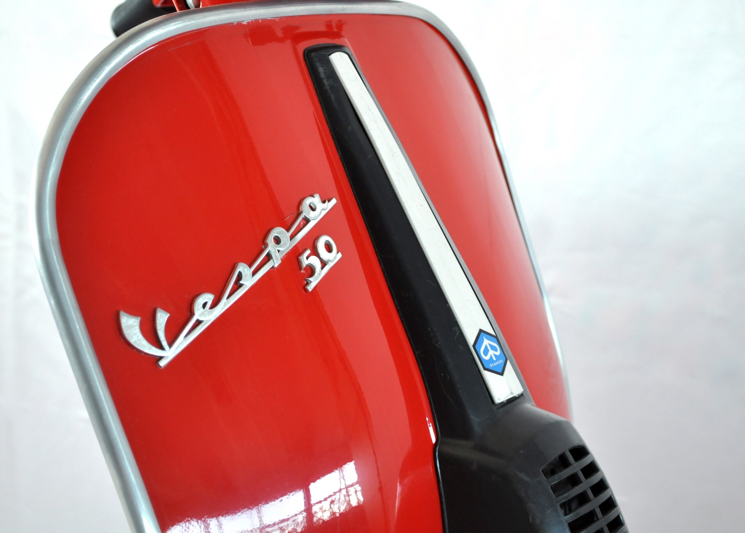 Original Vespa 50 Special – Targa Posteriore Scritta, Faro Quadrato, Piaggio Italia