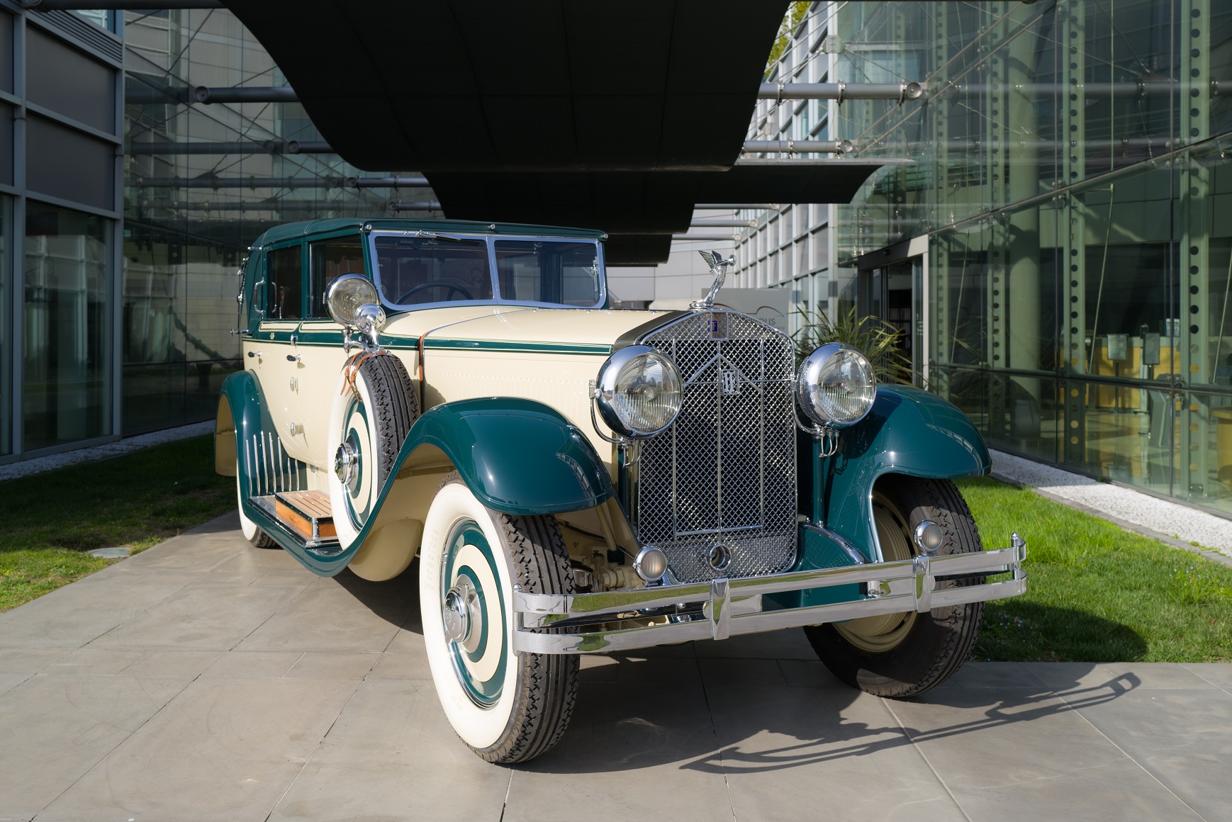 Museo Nicolis, Villafranca Verona, Isotta Fraschini Tipo 8A Landaulet del 1929 Castagna, auto d'epoca ph Mercanzin