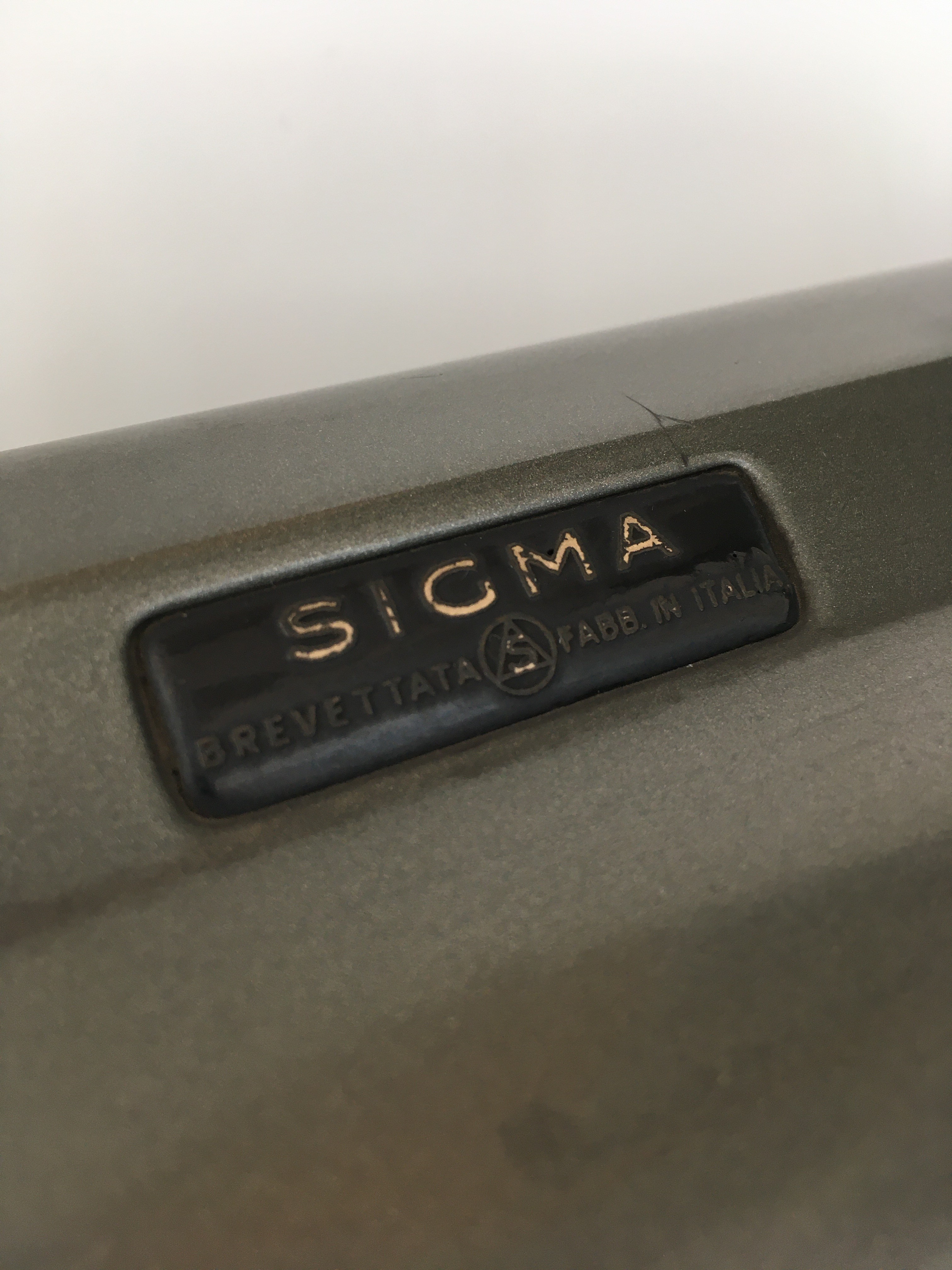 Sigma, S1-sur