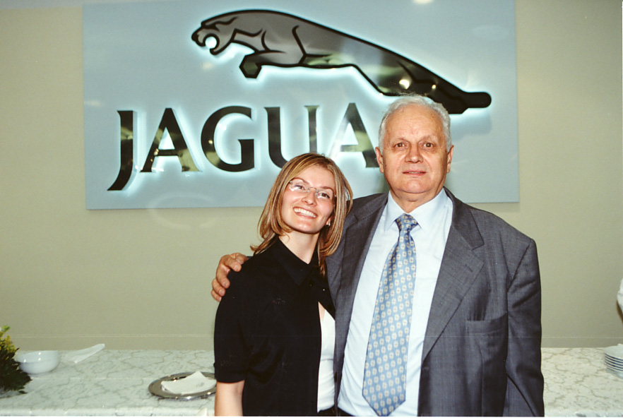 Inaugurazione, Jaguar concessionaria
