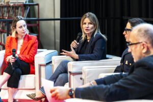 Museo Nicolis, Villafranca Verona, Automotoretrò Parma, Silvia Nicolis, Pierluigi Bonora, Elena Cortesi, Elisabetta Cozzi, Claire Dumon, Francesca Ruggieri, Monica Mailander Macaluso, Rachele Somaschini, auto d'epoca, ph Fiera di Parma