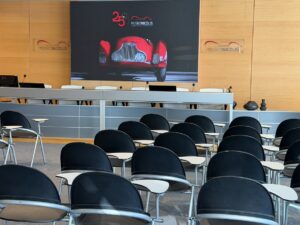 ph. Museo Nicolis Villafranca Verona, auto d'epoca, Centro Congressi eventi meeting location, Iveco by G2 Eventi