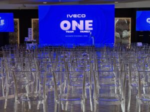 ph. Museo Nicolis Villafranca Verona, auto d'epoca, Centro Congressi eventi meeting location, Iveco by G2 Eventi