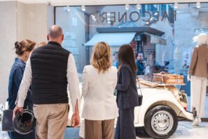 Museo Nicolis, Villafranca Verona, Falconeri Via Mazzini, Evento Falconeri a Verona, ph Falconeri