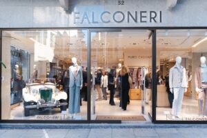 Museo Nicolis, Villafranca Verona, Falconeri Via Mazzini, Evento Falconeri a Verona, ph Falconeri