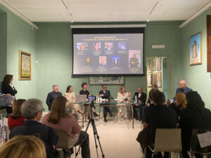 Museo Nicolis, Villafranca Verona, Silvia Nicolis, Federica Lebini, Stefano Righetti, Fabio Aurelia D'Asaro, Renzo Beghini, Massimiliano Tita, Paolo Poli, Progetto Arte Poli, "Nelle tue mani, Biblioteca Capitolare di Verona, ph Museo Nicolis