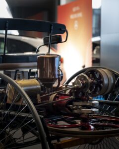 Museo Nicolis, Villafranca Verona, Benz Modell 1 1886, Autosilver Mercedes Benz, auto d'epoca, ph Autosilver