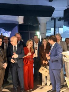 Museo Nicolis Verona Coppa Vanderbilt Tazio Nuvolari 1936, Mostra Lo sguardo di Nuvolari, auto d'epoca ph Leaduser