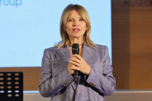 Museo Nicolis, Villafranca Verona, Silvia Nicolis, L'Arena "Dialoghi d'Autore", ph Gruppo Athesis